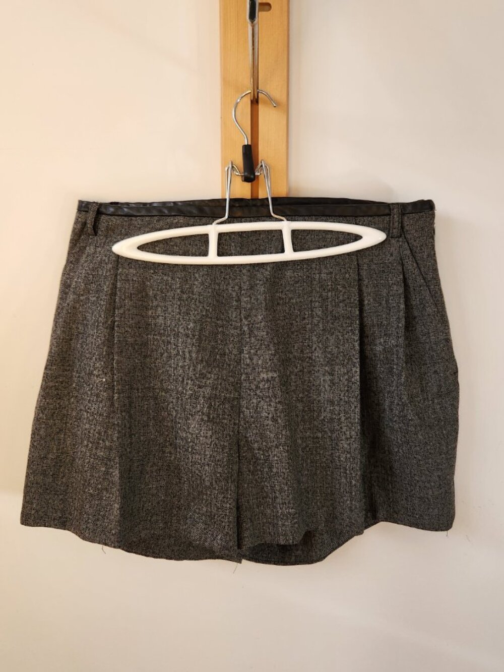 Tiger of Sweden Tweed Shorts // Women's L